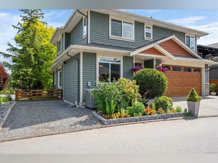 3827 Jingle Pot Road, Nanaimo, BC, V9T 5R1 - 38