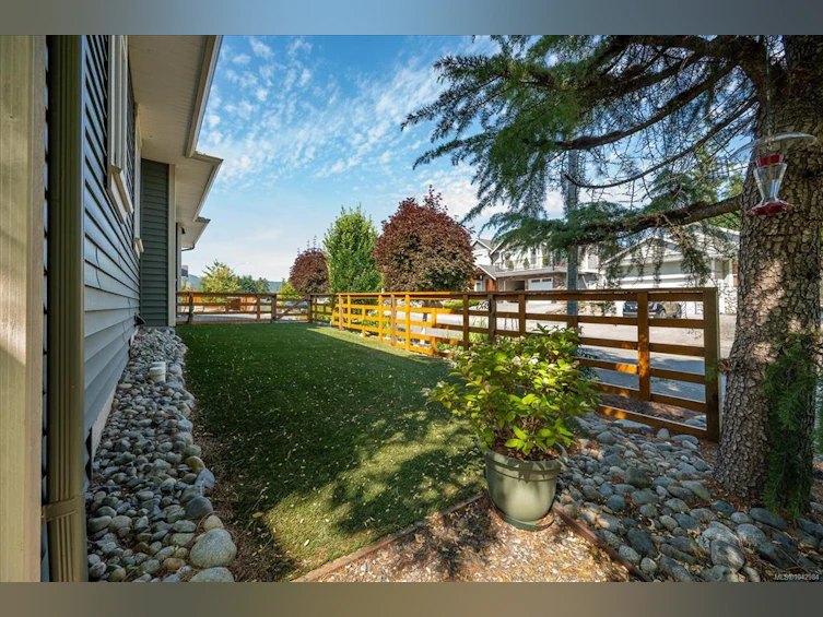 3827 Jingle Pot Road, Nanaimo, BC, V9T 5R1 - 42