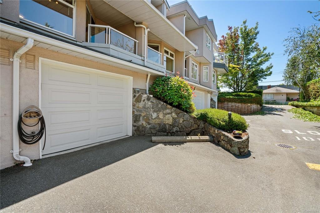 17-478 Culduthel Road, Saanich, BC, V8Z 1G1 - 55
