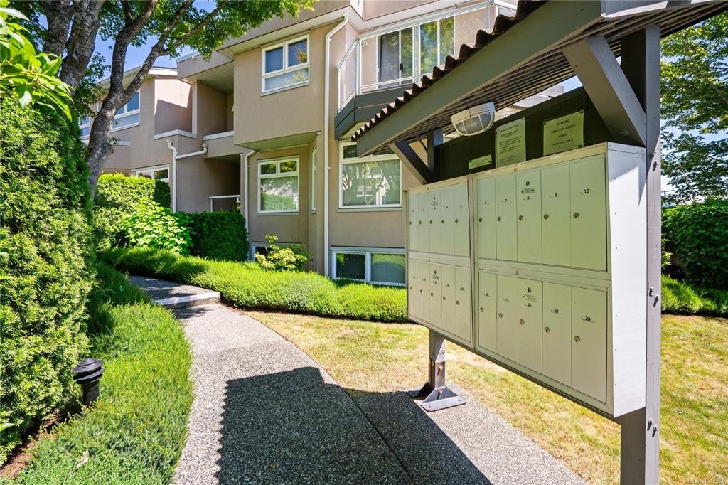 17-478 Culduthel Road, Saanich, BC, V8Z 1G1 - 58