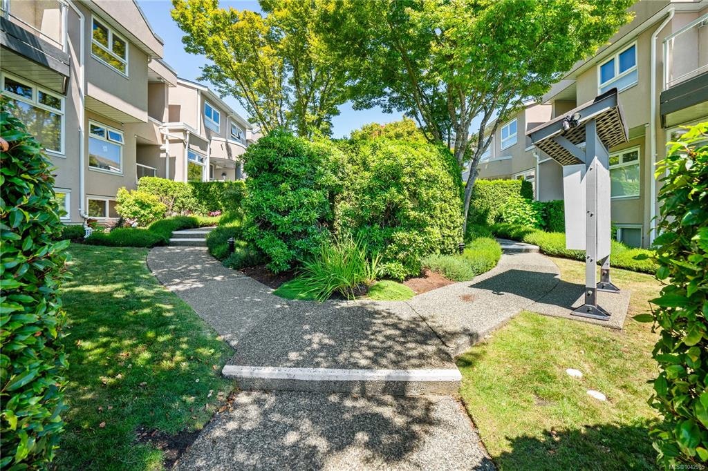 17-478 Culduthel Road, Saanich, BC, V8Z 1G1 - 52