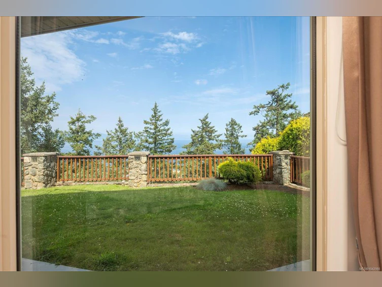 3709 Glen Oaks Drive, Nanaimo, BC, V9T 6H3 - 42