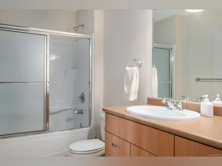 3709 Glen Oaks Drive, Nanaimo, BC, V9T 6H3 - 47