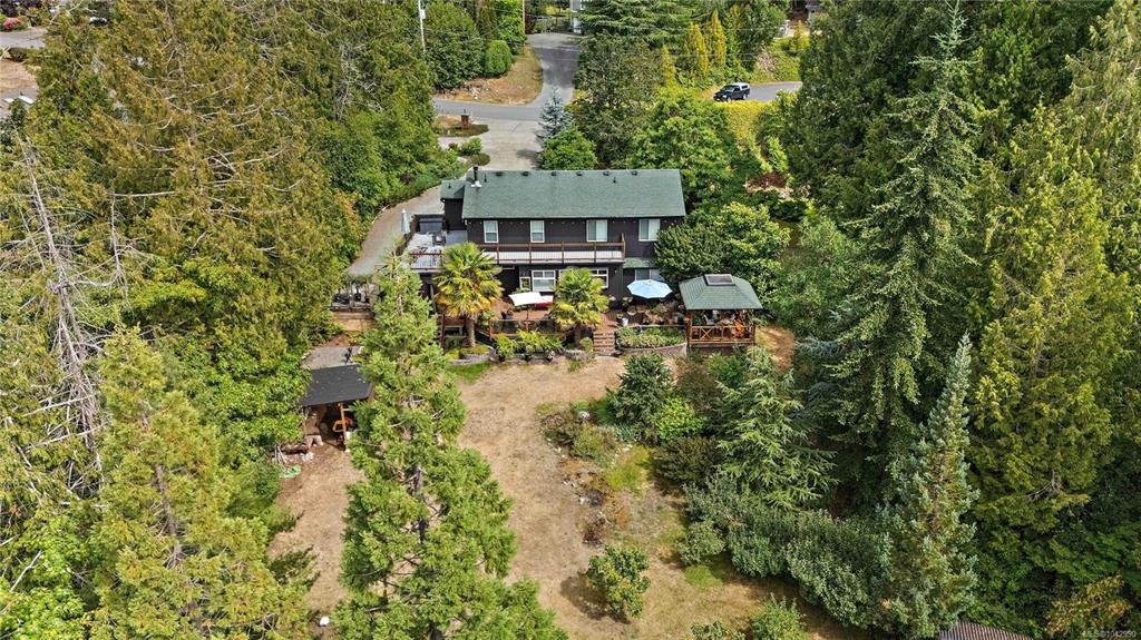 11007 Cedar Lane, North Saanich, BC, V8L 5R1 - 40