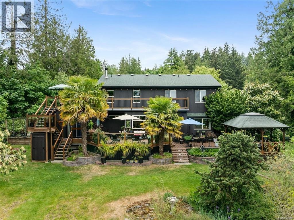 11007 Cedar Lane, North Saanich, BC, V8L 5R1