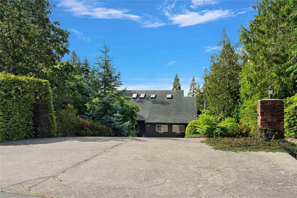 11007 Cedar Lane, North Saanich, BC, V8L 5R1 - 7