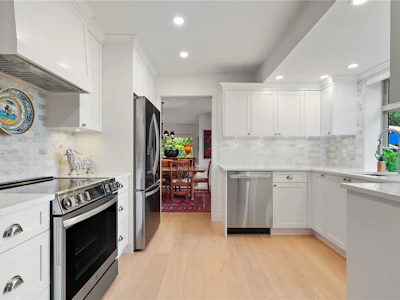 11007 Cedar Lane - 4
