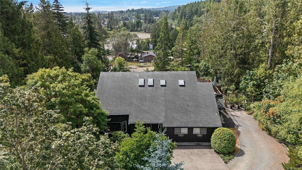 11007 Cedar Lane, North Saanich, BC, V8L 5R1 - 31
