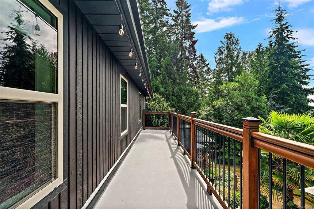 11007 Cedar Lane, North Saanich, BC, V8L 5R1 - 33