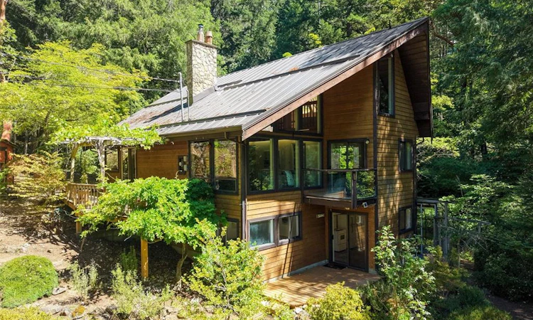 649 Lost Lake Road