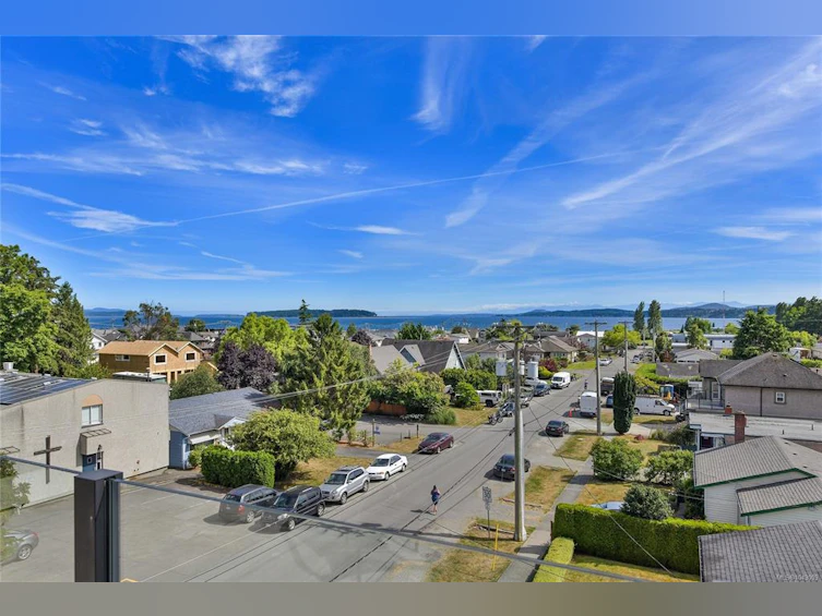 401-9710 Fourth Street, Sidney, BC, V8L 2Y7 - 55