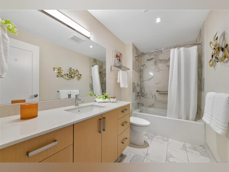 401-9710 Fourth Street, Sidney, BC, V8L 2Y7 - 45