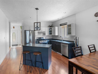 7-6078 Truesdale Street - 5