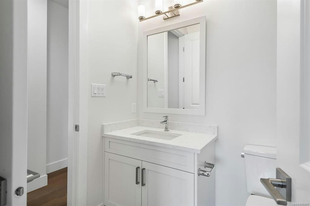 932 Ridgeline Boulevard, French Creek, BC, X1X 1X1 - 44