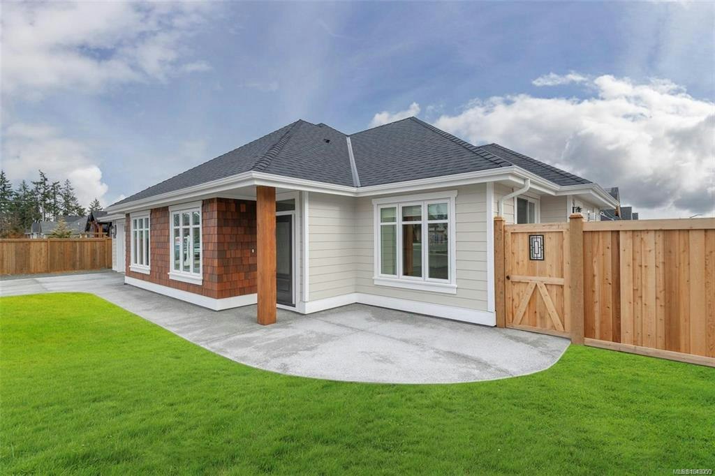 932 Ridgeline Boulevard, French Creek, BC, X1X 1X1 - 46