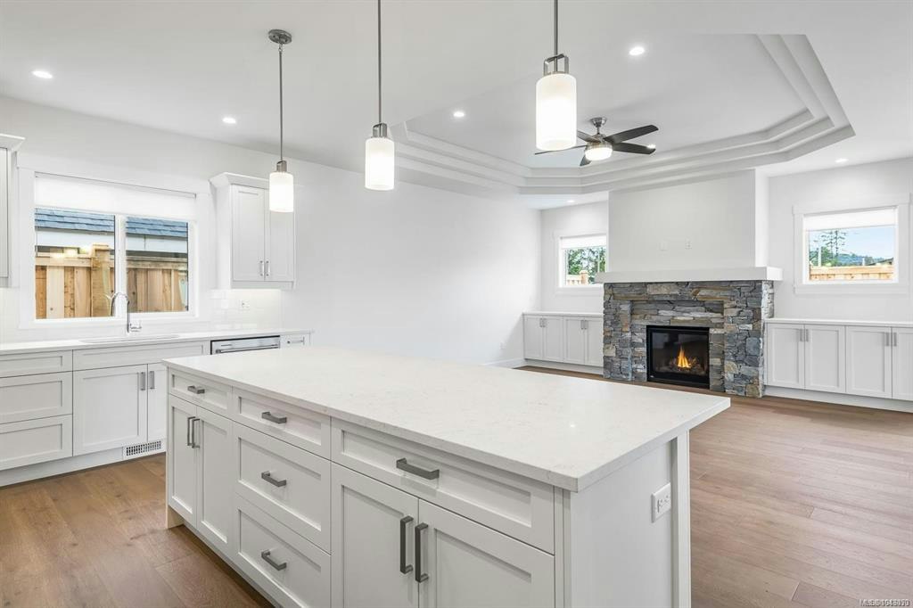 932 Ridgeline Boulevard, French Creek, BC, X1X 1X1 - 22