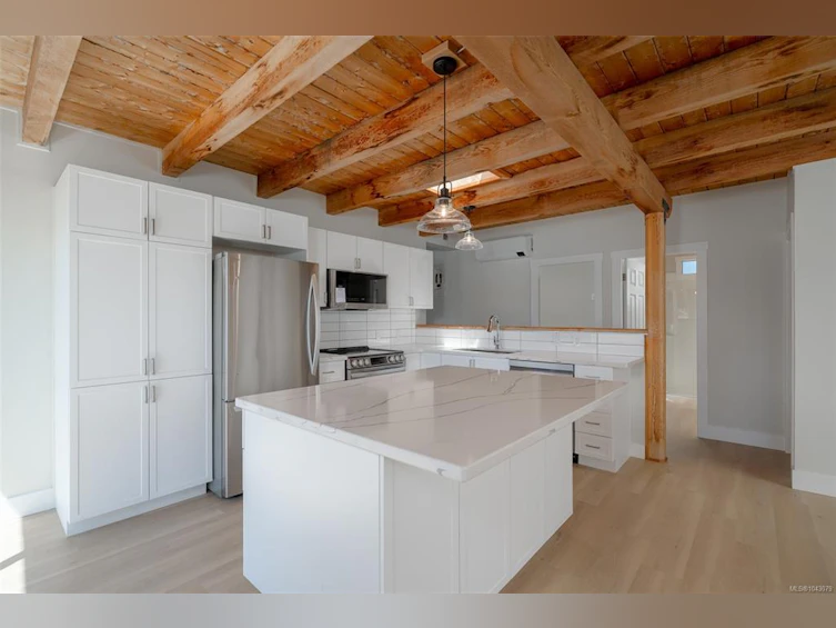 5492 Deep Bay Drive, Bowser/Deep Bay, BC, V0R 1G0 - 7