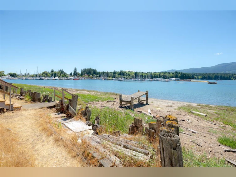 5492 Deep Bay Drive, Bowser/Deep Bay, BC, V0R 1G0 - 40
