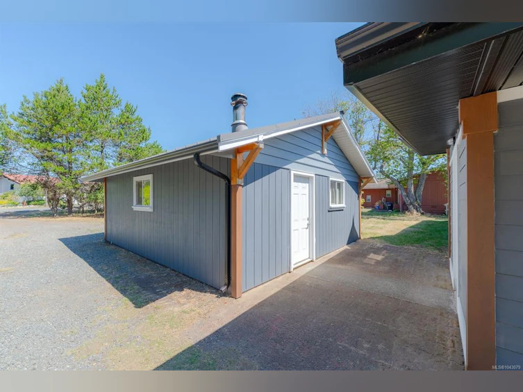 5492 Deep Bay Drive, Bowser/Deep Bay, BC, V0R 1G0 - 52