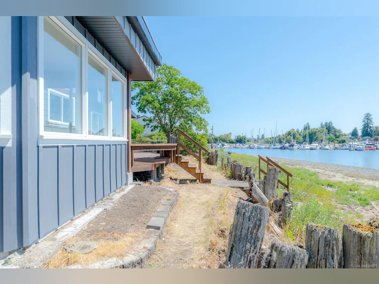 5492 Deep Bay Drive, Bowser/Deep Bay, BC, V0R 1G0 - 55