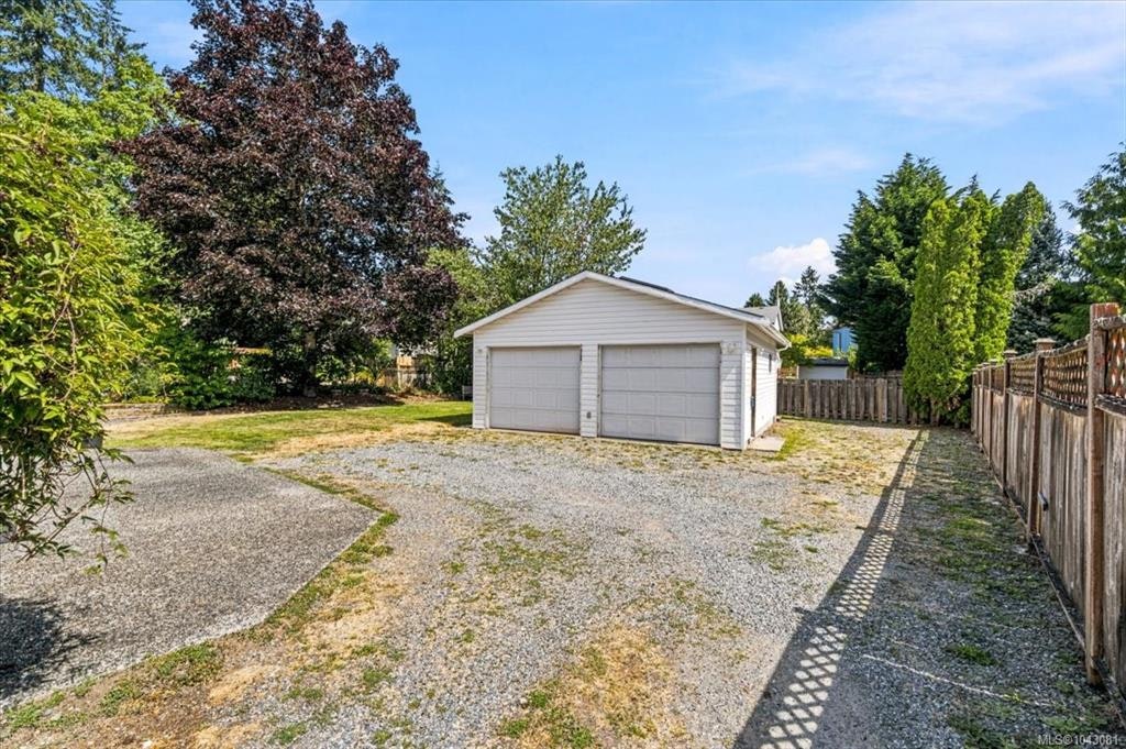 2712 Labieux Road, Nanaimo, BC, V9T 3N6 - 23