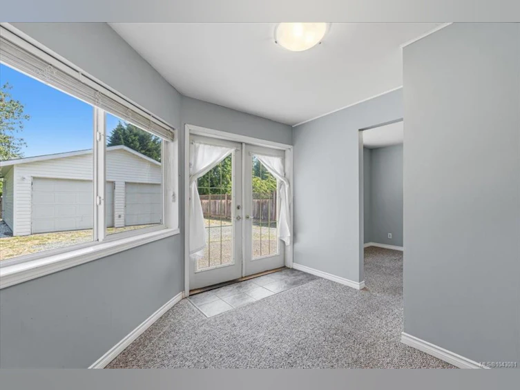 2712 Labieux Road, Nanaimo, BC, V9T 3N6 - 28