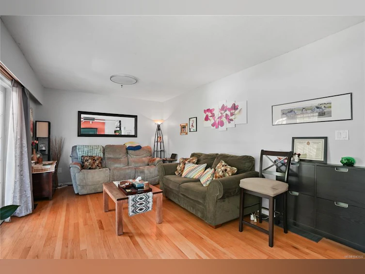9376 Maryland Drive, Sidney, BC, V8L 2R3 - 8