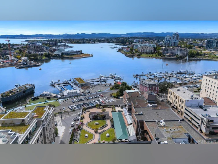 306-525 Broughton Street, Victoria, BC, V8W 3E2 - 3