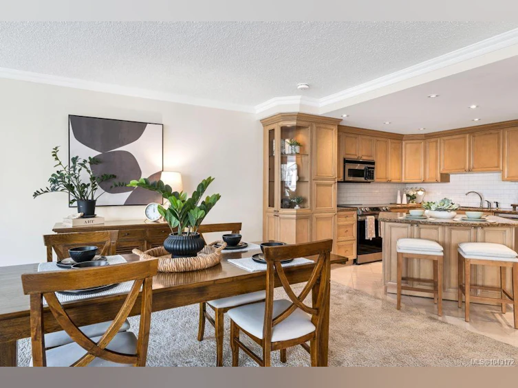 306-525 Broughton Street, Victoria, BC, V8W 3E2 - 13