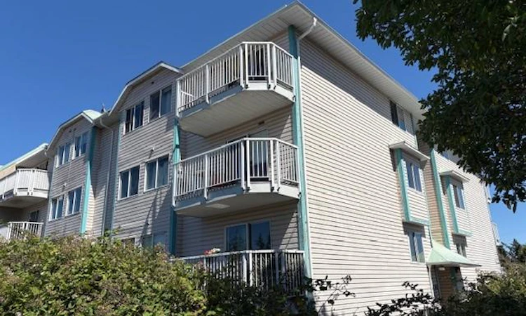 107-3185 Barons Road