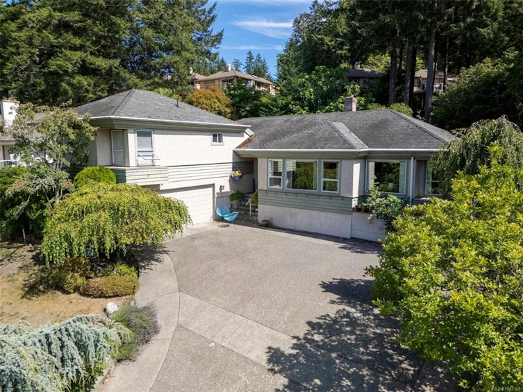 4343 Emily Carr Drive, Saanich, BC, V8X 5E4