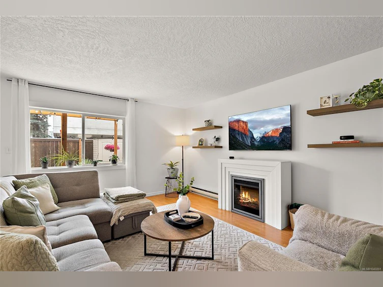 8-2871 Peatt Road, Langford, BC, V9B 3V7 - 3