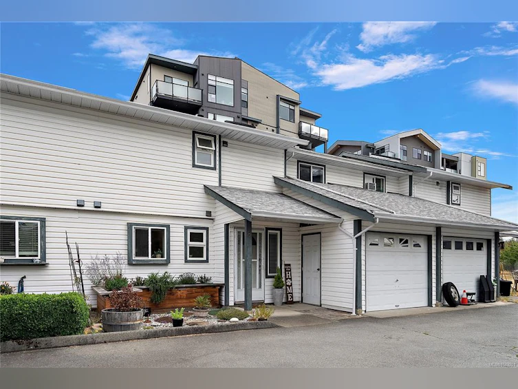 8-2871 Peatt Road, Langford, BC, V9B 3V7 - 2