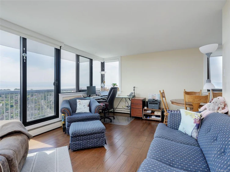 1810-647 Michigan Street, Victoria, BC, V8V 1S9 - 2