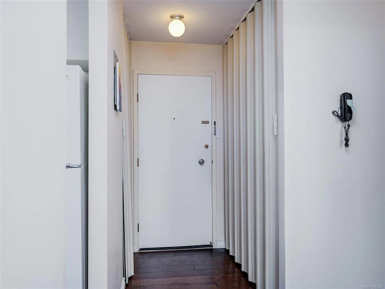 1810-647 Michigan Street, Victoria, BC, V8V 1S9 - 16