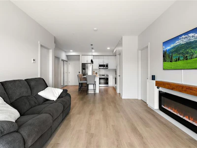 412-2461 Gateway Road - 5