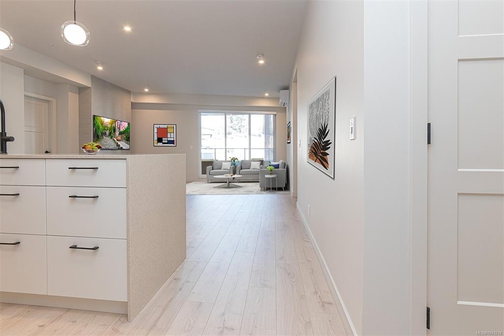 204-958 Pharoah Mews - 4