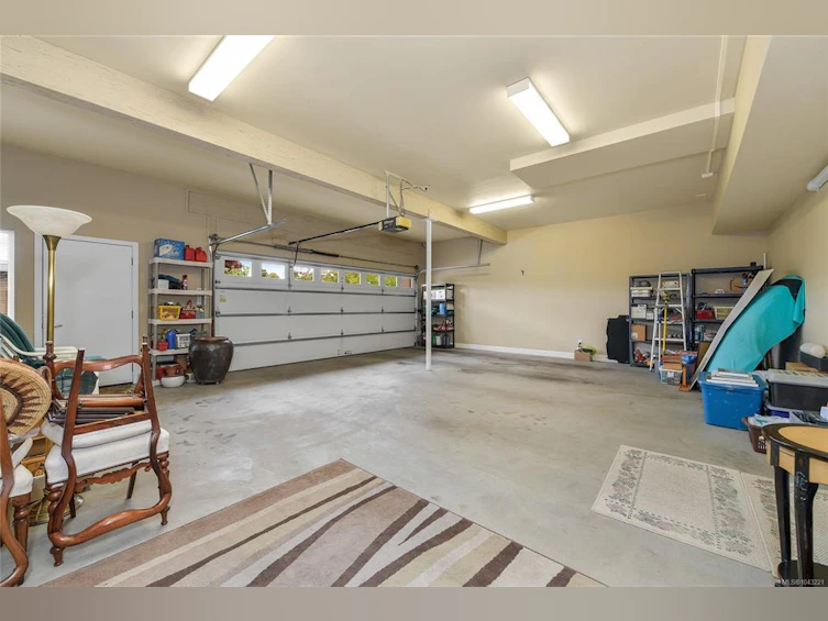 763 Sayward Hill Terrace, Saanich, BC, V8Y 3K1 - 51