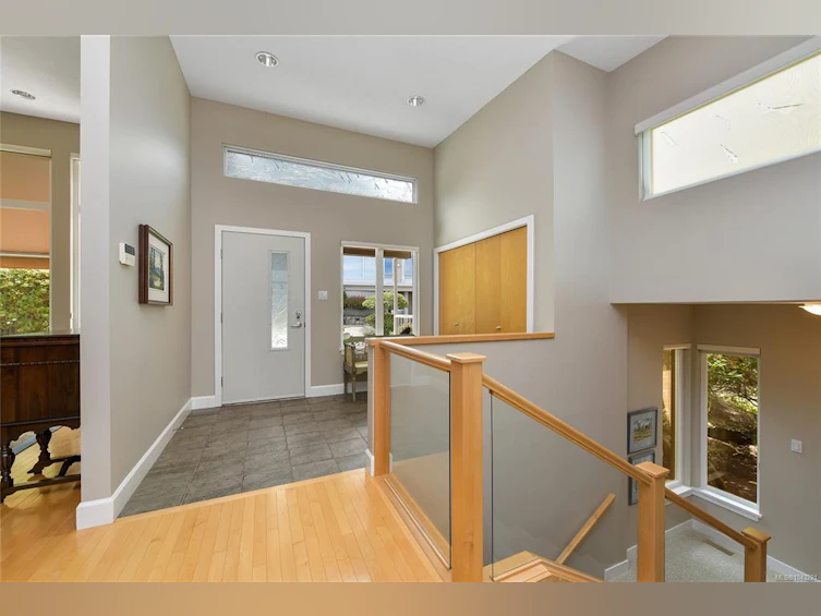 763 Sayward Hill Terrace, Saanich, BC, V8Y 3K1 - 3