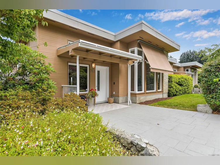 763 Sayward Hill Terrace, Saanich, BC, V8Y 3K1 - 55