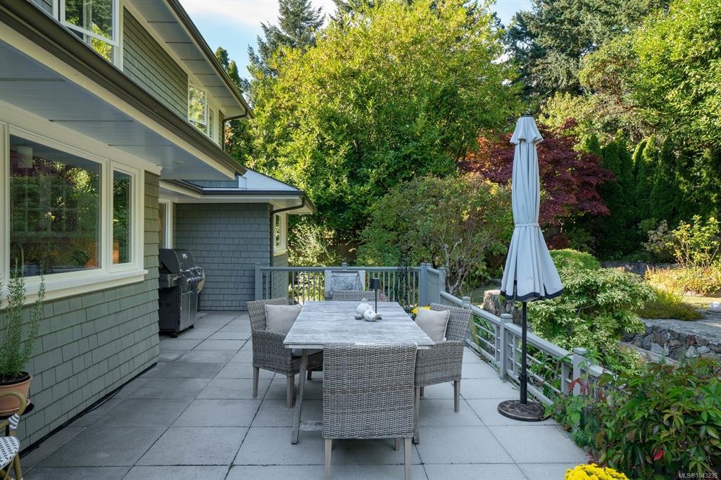 2944 Tudor Avenue, Saanich, BC, V8N 1M1 - 42