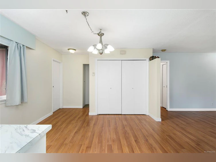 2505 S Alder Street, Campbell River, BC, V9W 5T3 - 13