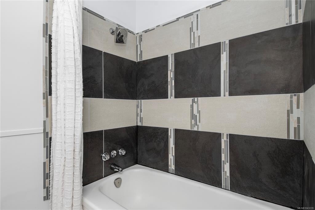 2505 S Alder Street, Campbell River, BC, V9W 5T3 - 23