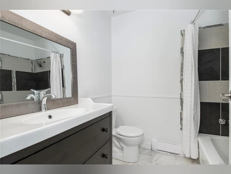 2505 S Alder Street, Campbell River, BC, V9W 5T3 - 22