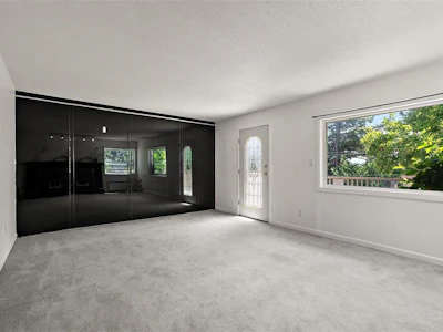 1224 Mariposa Avenue - 3