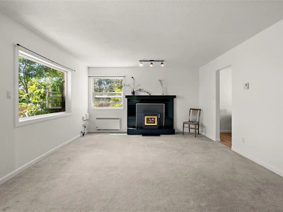 1224 Mariposa Avenue - 4