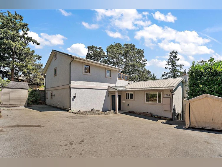 1224 Mariposa Avenue, Saanich, BC, V8Z 6P4 - 29