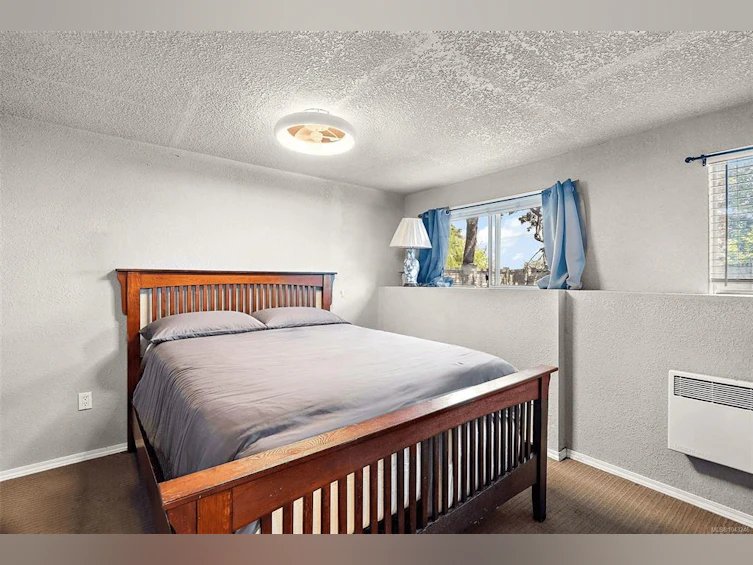 1224 Mariposa Avenue, Saanich, BC, V8Z 6P4 - 28