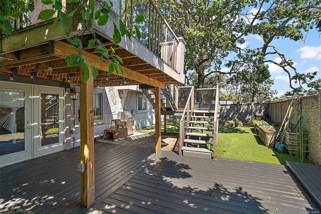 1224 Mariposa Avenue, Saanich, BC, V8Z 6P4 - 22