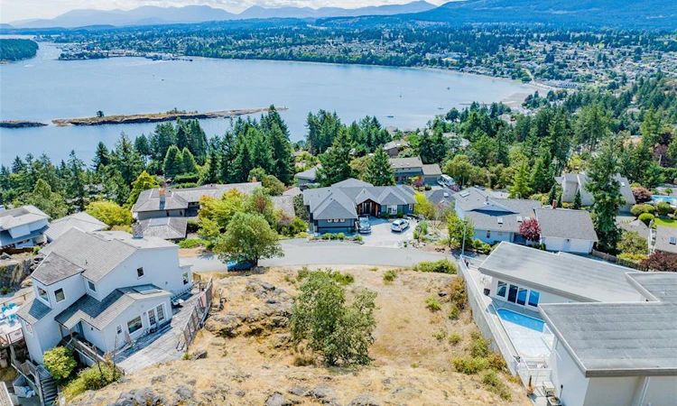 161 Canterbury Crescent
